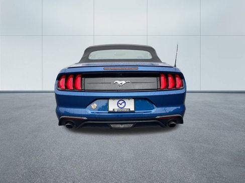 Used 2023 Ford Mustang Premium image 6