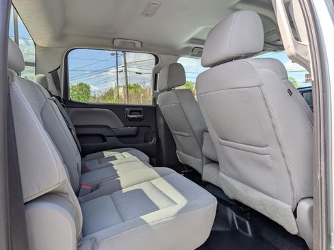 Used 2018 Chevrolet Silverado 2500 W/T w/ WT Convenience Package image 15