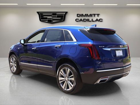 New 2026 Cadillac XT5 Premium Luxury image 3