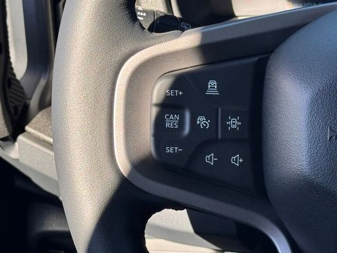 New 2025 Ford Bronco Badlands image 21