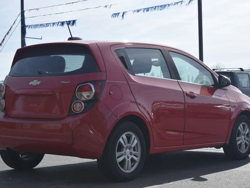 Used 2015 Chevrolet Sonic LT FWD image 3