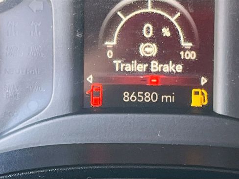 Used 2019 RAM 1500 Big Horn image 12