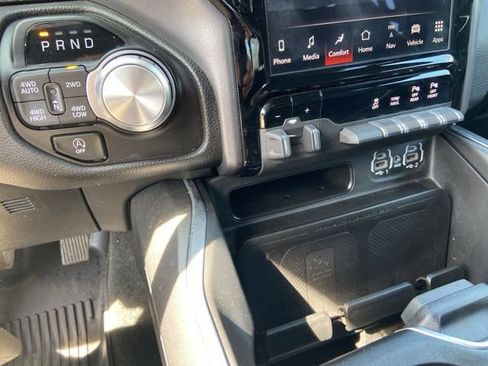 Used 2023 RAM 1500 Laramie image 22
