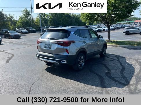 Certified 2023 Kia Seltos S w/ Navigation Package AWD/4WD image 6