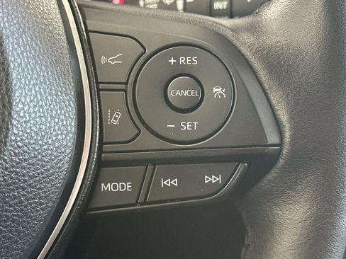 Used 2025 Toyota RAV4 XLE w/ Weather Package FWD image 32
