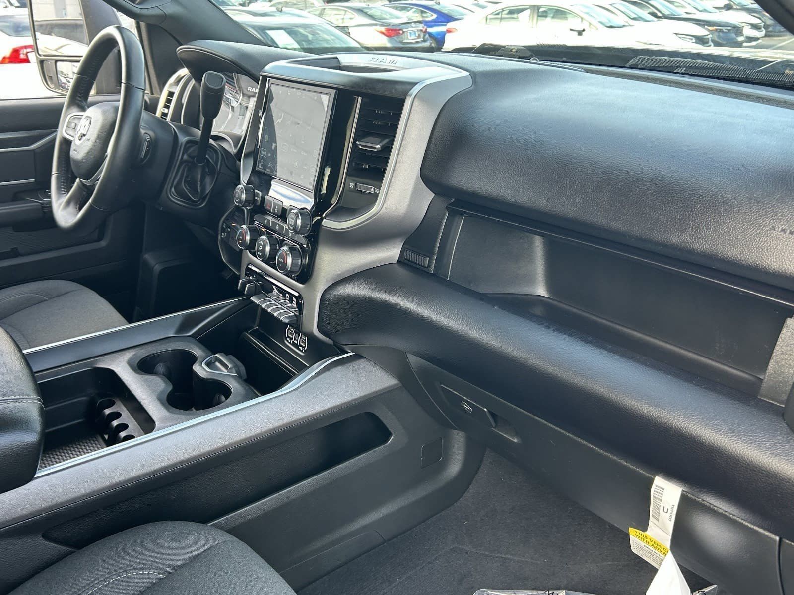 Used 2024 RAM 3500 Big Horn w/ Sport Appearance Package AWD/4WD image 15