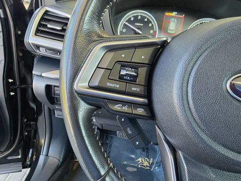 Used 2022 Subaru Forester Premium AWD/4WD image 27