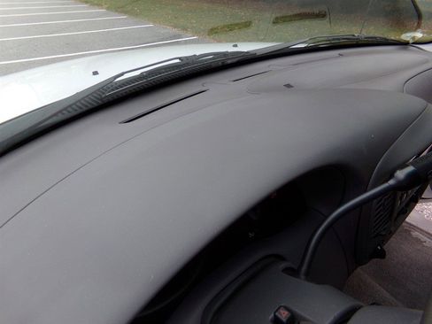 Used 2001 Ford F150 Lariat image 69