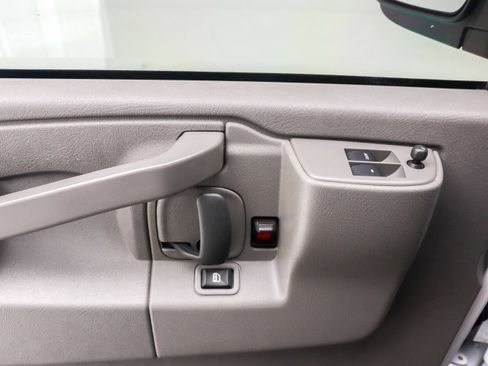 Used 2023 Chevrolet Express 3500 w/ Power Convenience Package RWD image 24