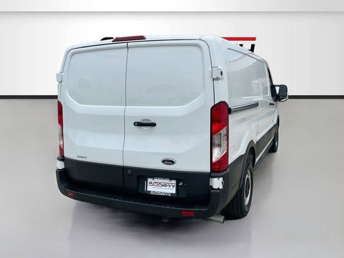 Used 2025 Ford Transit 150 Low Roof RWD image 7
