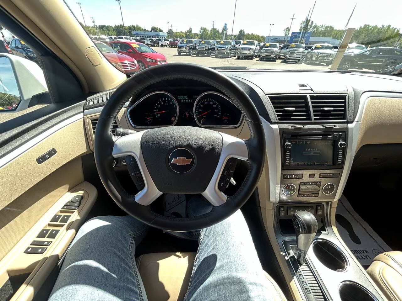 Used 2009 Chevrolet Traverse LTZ FWD image 28