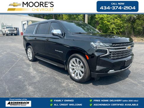 Used 2021 Chevrolet Suburban Premier AWD/4WD image 1