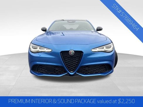 New 2025 Alfa Romeo Giulia image 2