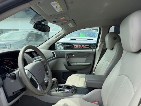 Used 2013 GMC Acadia SLT FWD image 8