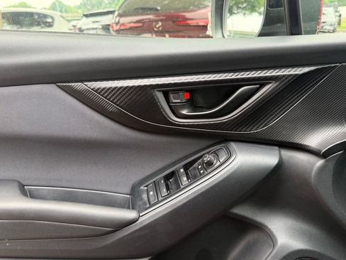 Used 2019 Subaru Crosstrek 2.0i Premium AWD/4WD image 21