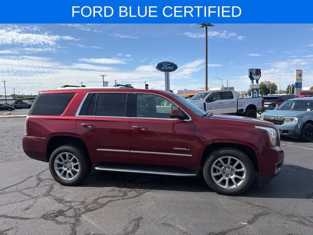 Used 2017 GMC Yukon Denali w/ Open Road Package AWD/4WD image 3