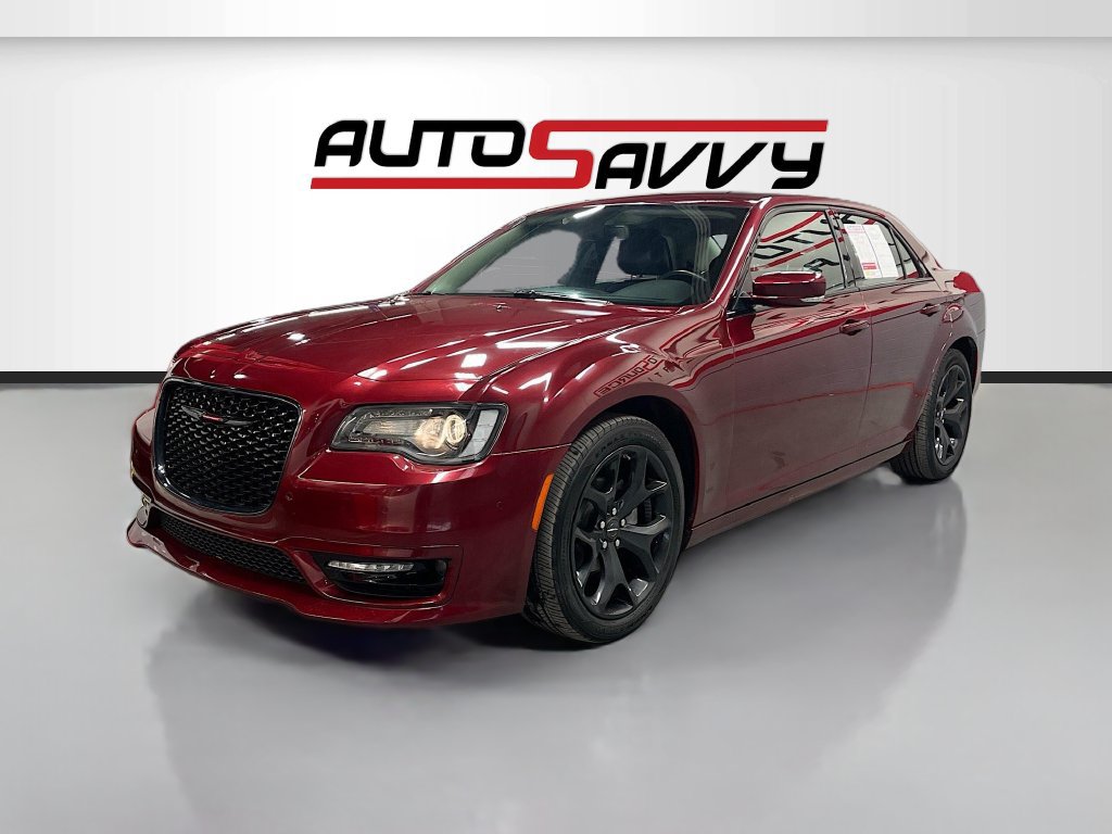 Used 2022 Chrysler 300 Touring L RWD image 3