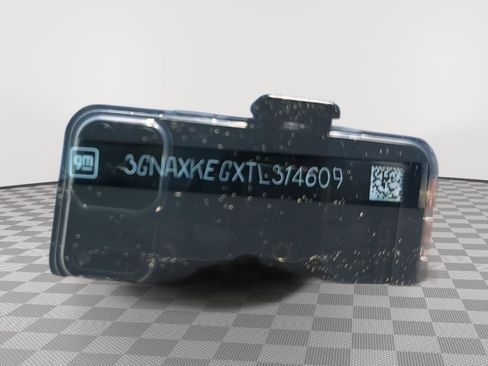 Used 2026 Chevrolet Equinox ACTIV w/ Convenience Package III image 23