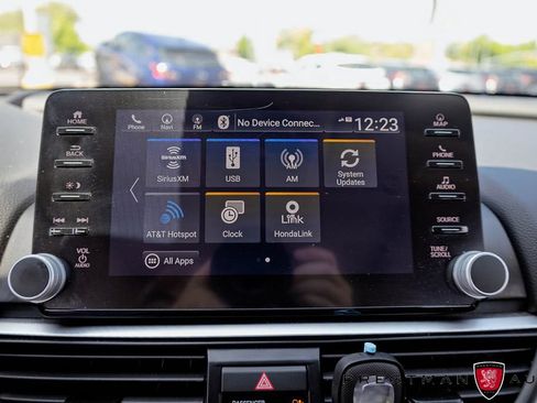 Used 2022 Honda Accord Touring image 34