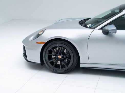 New 2026 Porsche 911 Carrera T RWD image 11