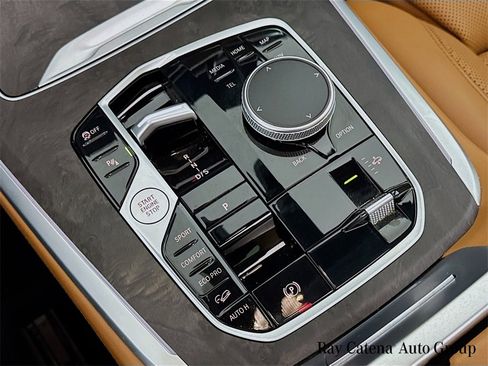 Used 2023 BMW X7 xDrive40i w/ M Sport Package image 17