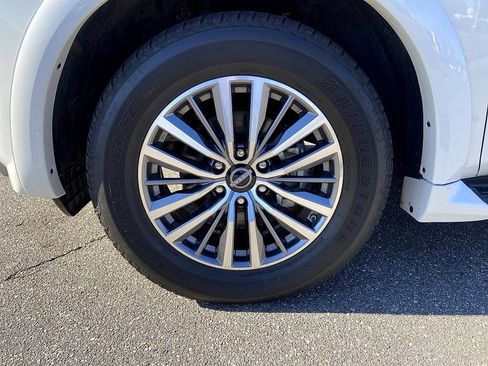 Certified 2024 Nissan Armada SL w/ Cargo Package image 8