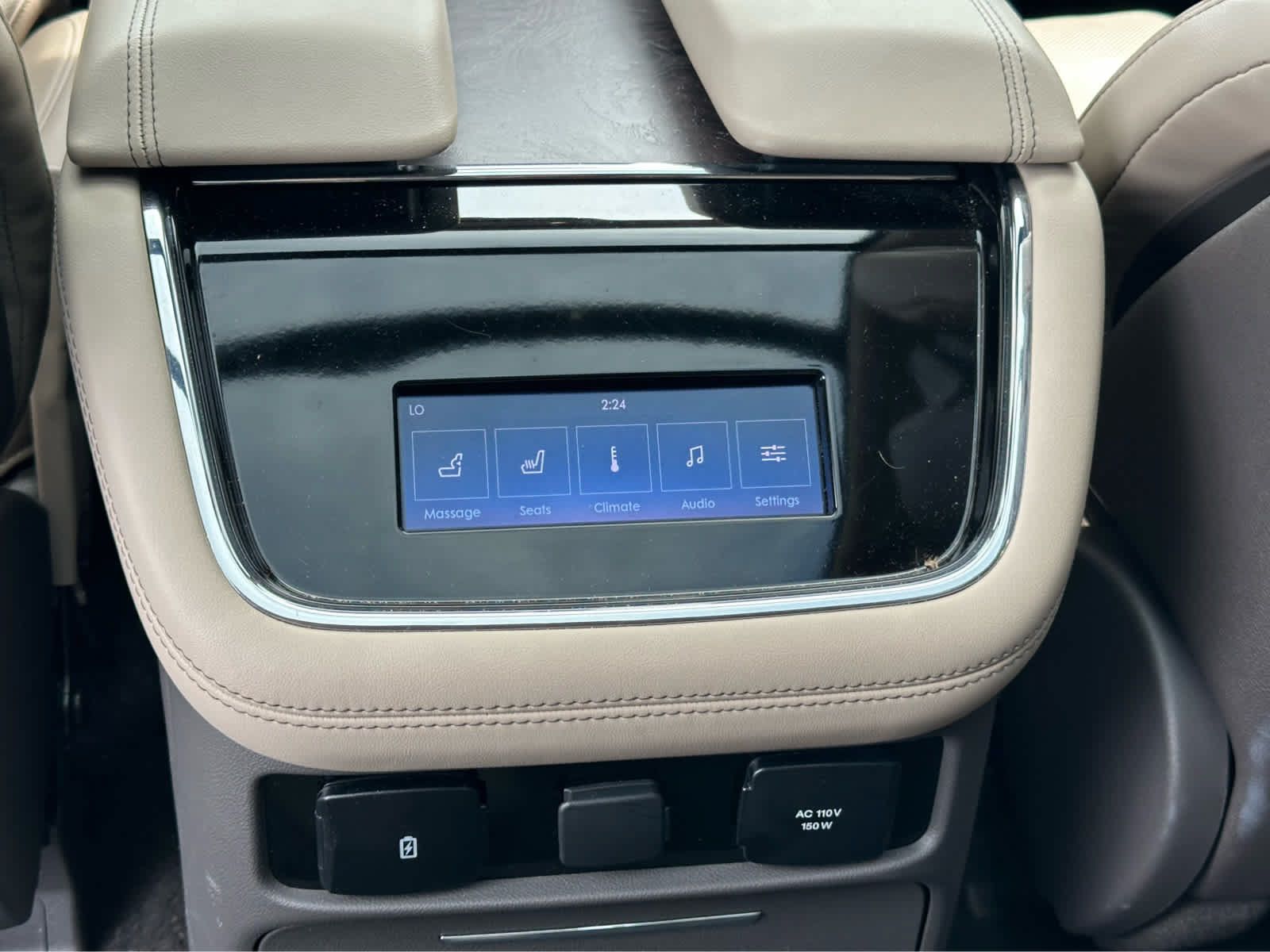 Used 2024 Lincoln Navigator Reserve AWD/4WD image 18