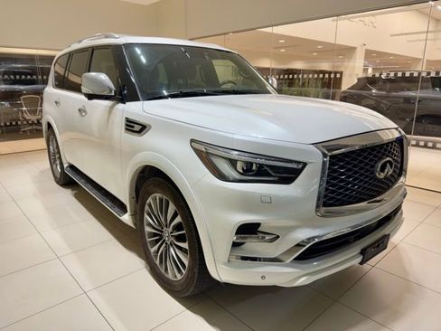 Used 2021 INFINITI QX80 Sensory w/ Cargo Package image 2