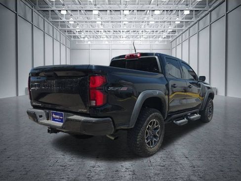 Certified 2025 Chevrolet Colorado ZR2 w/ Technology Package AWD/4WD image 7