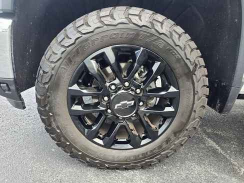 Used 2025 Chevrolet Silverado 3500 LT w/ All Star Edition AWD/4WD image 10