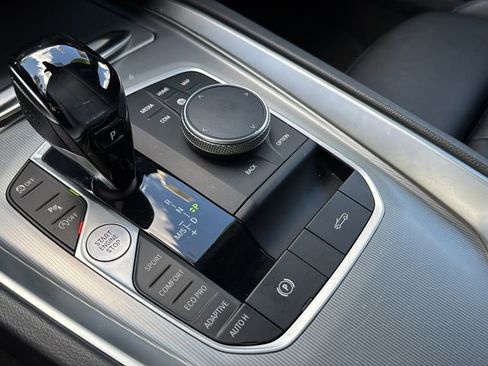 Used 2021 BMW Z4 M40i w/ Premium Package image 15