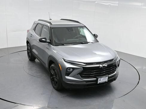New 2026 Chevrolet TrailBlazer LT w/ Midnight Edition FWD image 58