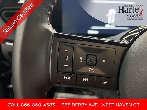 Certified 2025 Nissan Kicks SR image 47