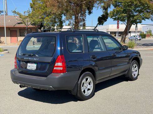 Used 2005 Subaru Forester 2.5X AWD/4WD image 11