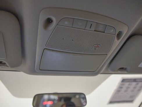 Used 2017 Nissan Rogue Sport SV w/ SV Premium Package image 26