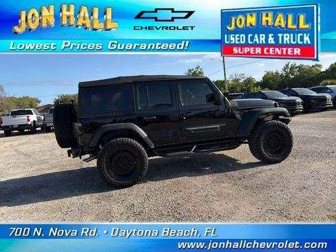 Used 2022 Jeep Wrangler Unlimited Sport image 13