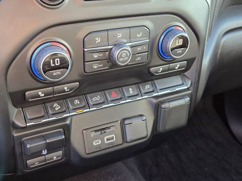 Certified 2020 Chevrolet Silverado 1500 LT w/ All-Star Edition image 22