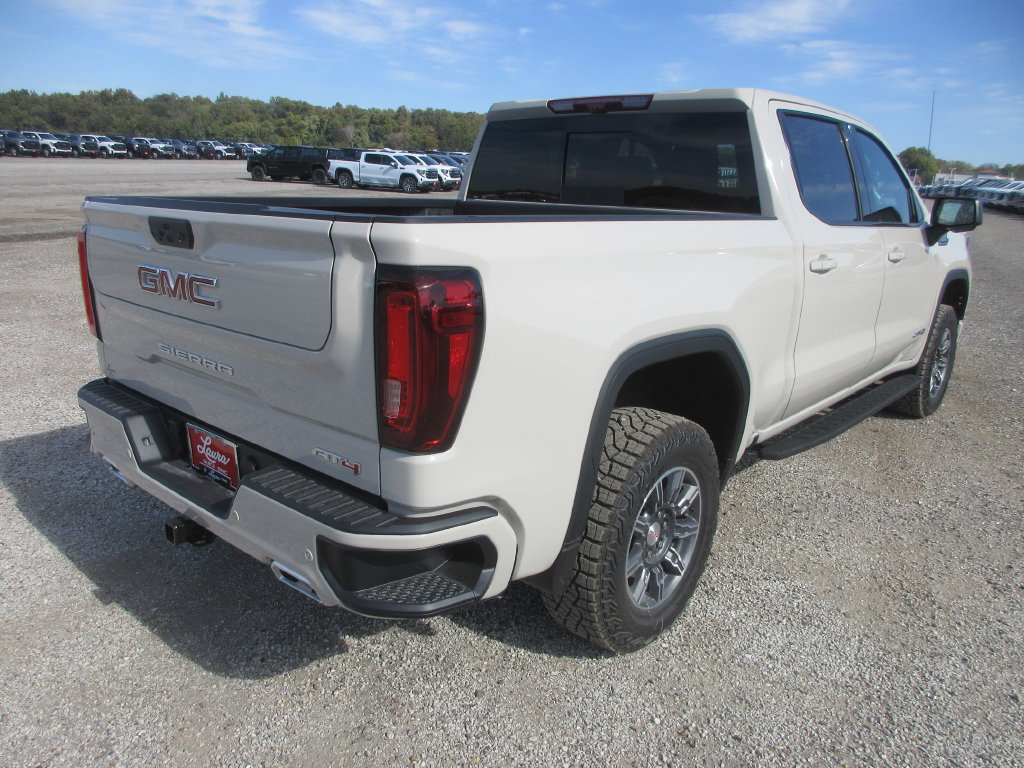 New 2026 GMC Sierra 1500 AT4 w/ AT4 Premium Package AWD/4WD image 4