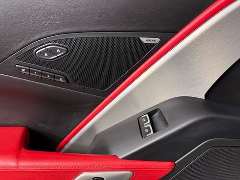 Used 2016 Chevrolet Corvette Z06 w/ 3LZ Preferred Equipment Group image 16