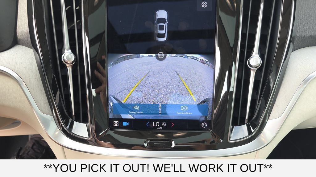 Used 2023 Volvo S60 B5 Plus FWD image 19