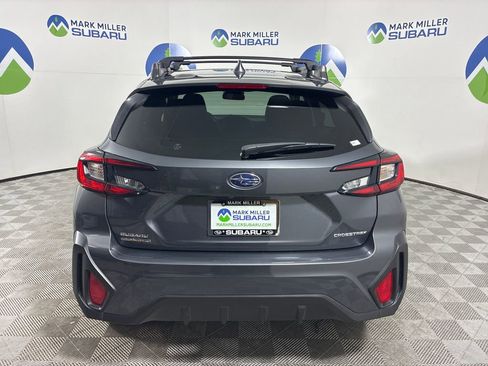 Used 2024 Subaru Crosstrek 2.0i Premium AWD/4WD image 10