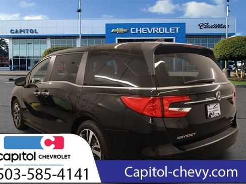 Used 2023 Honda Odyssey Touring image 5