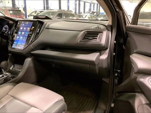 Used 2023 Subaru Ascent Onyx Edition Limited image 16