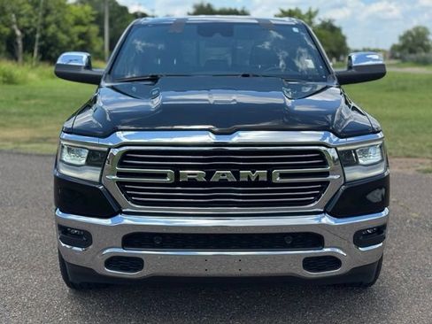 Used 2023 RAM 1500 Laramie AWD/4WD image 2