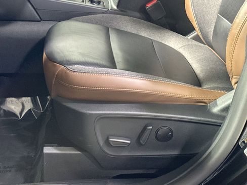 Used 2021 Ford Bronco Sport Outer Banks w/ Outer Banks Package (96D) image 14