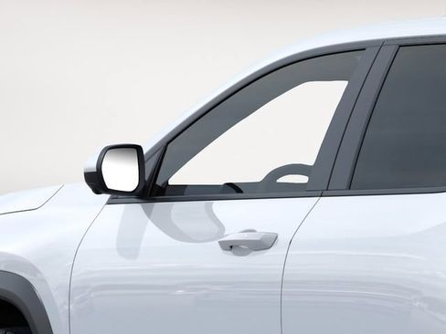 New 2026 Chevrolet Equinox LT w/ Safety and Technology Package FWD image 12