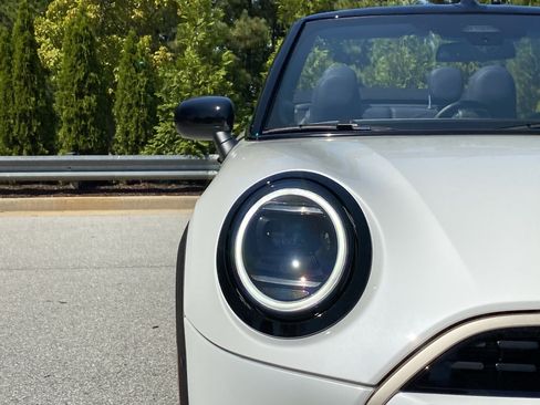 New 2026 MINI Cooper S image 40