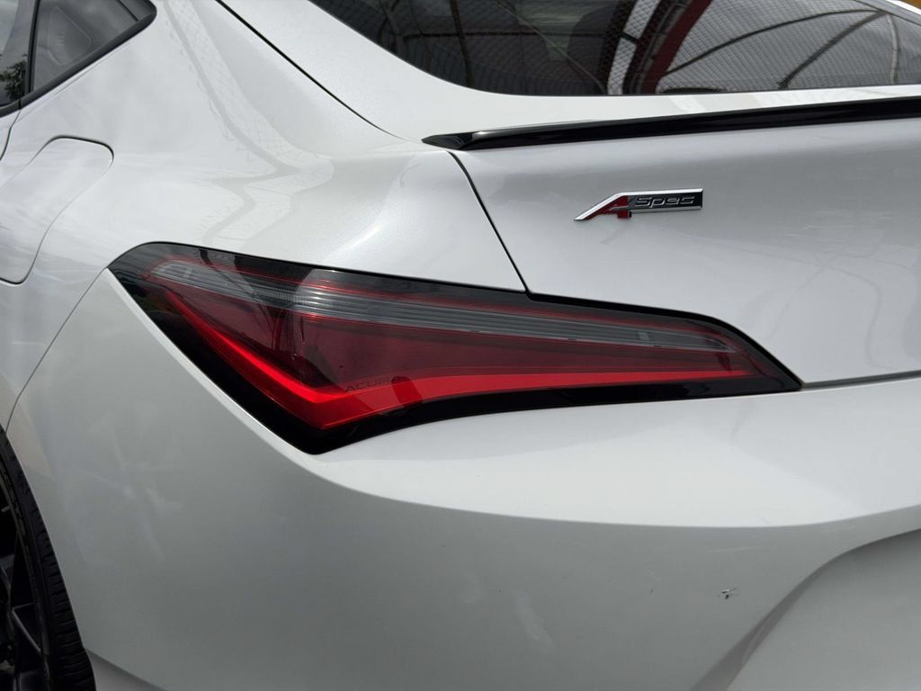 Used 2023 Acura Integra A-Spec FWD image 11