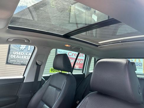 Used 2017 Volkswagen Tiguan Wolfsburg Edition AWD/4WD image 18