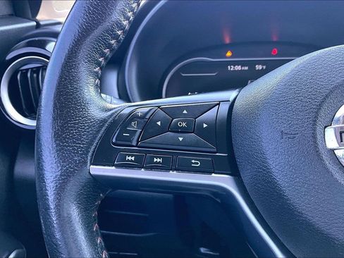 Used 2020 Nissan Kicks SR w/ SR Premium Package FWD image 20